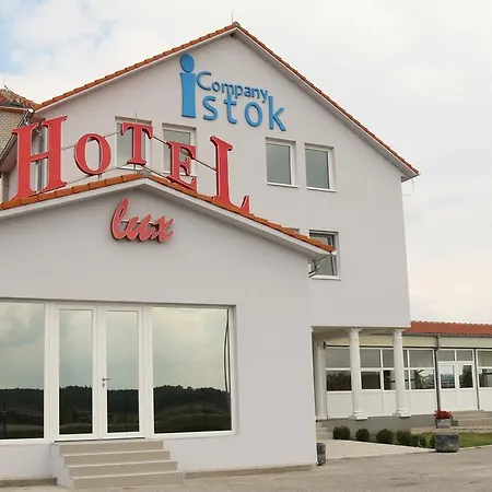 Hotel Lux 2*